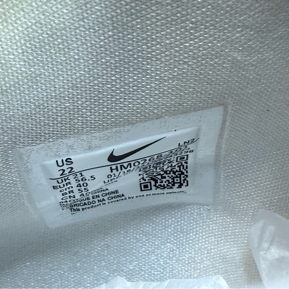 Nike Men\'s GT-03 Hustler BasketballbaShoes NWOT Size 22 main image 11